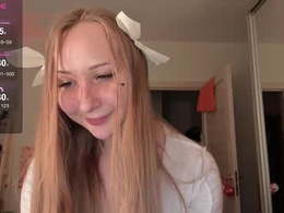 Screen Grab from cozygirly_