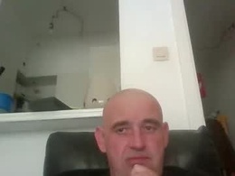 Screen Grab from crazychubby78