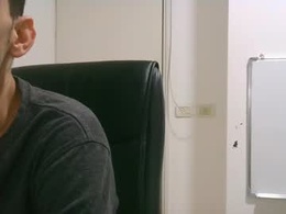Screen Grab from crazymen0101