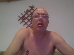 Screen Grab from crazystrapon