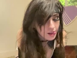 Screen Grab from creepybunny999