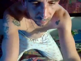 Screen Grab from crescent_m00n