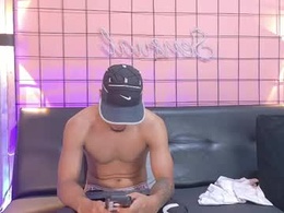 Screen Grab from criss_hardcock_
