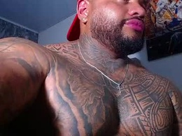 Screen Grab from criss_zanders202