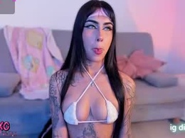 Screen Grab from crizzztal