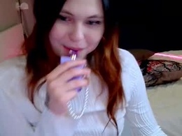 Screen Grab from cuddlymisa