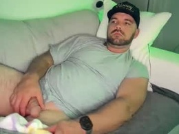 Screen Grab from cummmg23