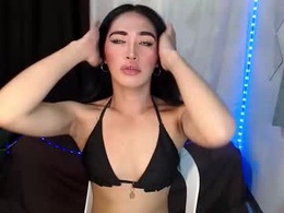 Screen Grab from cumwithkylie