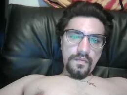 Screen Grab from curiouscamguy8