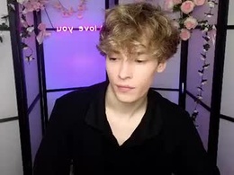 Screen Grab from curly_twinkboy