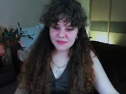 Screen Grab from curlymagic