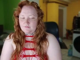 Screen Grab from curvysakura