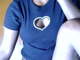 Screen Grab from cute_apexa