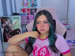 Screen Grab from cute_dani__