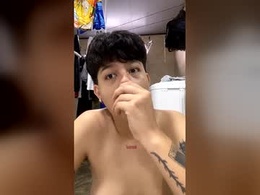 Screen Grab from cute_ian