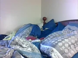 Screen Grab from cuteshotkiki