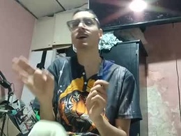 Screen Grab from cutesubkitten