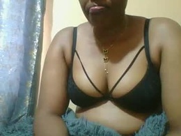 Screen Grab from cutezarina