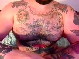 Screen Grab from cuuubishbear