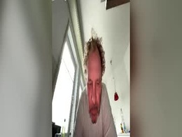 Screen Grab from dachdecker7269559338