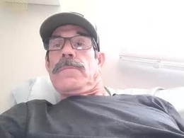 Screen Grab from daddy_john57