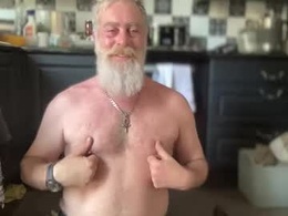 Screen Grab from daddycuddle