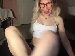 Screen Grab from daddysbabybird