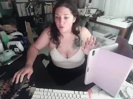 Screen Grab from daddysmilkyprincess