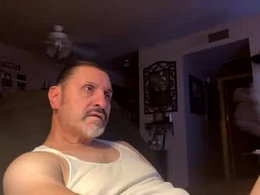 Screen Grab from dadluvstwinks