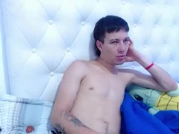 Screen Grab from dafnne_and_thomas