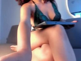 Screen Grab from dahliarosse