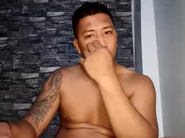 Screen Grab from daksx