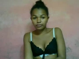 Screen Grab from daliiaa