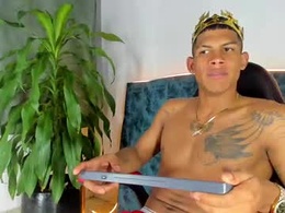 Screen Grab from damian_latinxxx