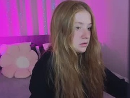 Screen Grab from dan1ella_sun
