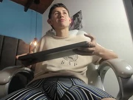 Screen Grab from dani_swagger