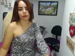 Screen Grab from danielle_rose_