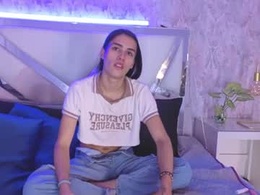 Screen Grab from danna_kiss_