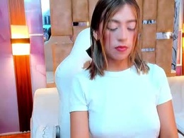 Screen Grab from danna_petiite