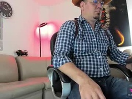 Screen Grab from dante_bellini