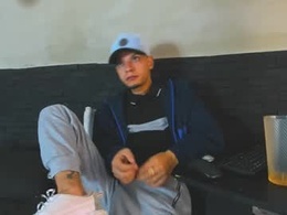 Screen Grab from dante_findom