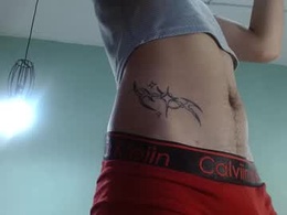Screen Grab from daphne_viittoria