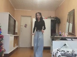 Screen Grab from darceythede