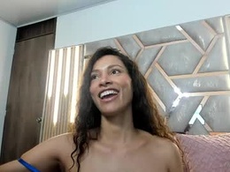 Screen Grab from dareska_hot