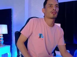 Screen Grab from darkdarkmm