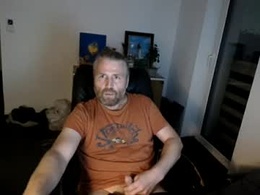 Screen Grab from dcktacy73