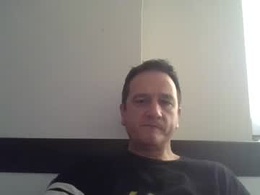 Screen Grab from dddermattt