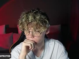 Screen Grab from dear_kirill