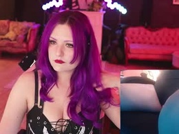 Screen Grab from dearxfawnxcosplay