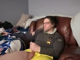 Screen Grab from deep_blue_sea2